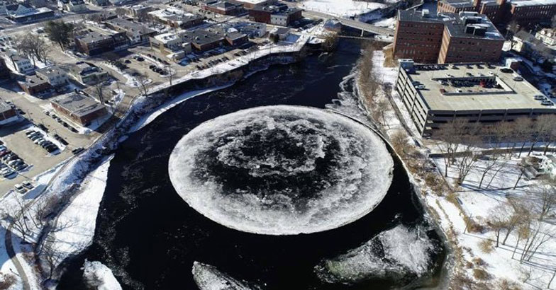 ice-disc-maine-alien-landmark1