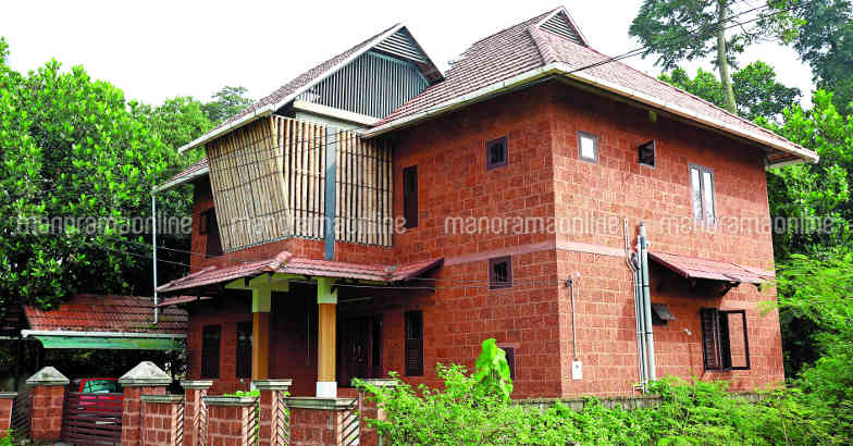 34-lakh-house-exterior-view
